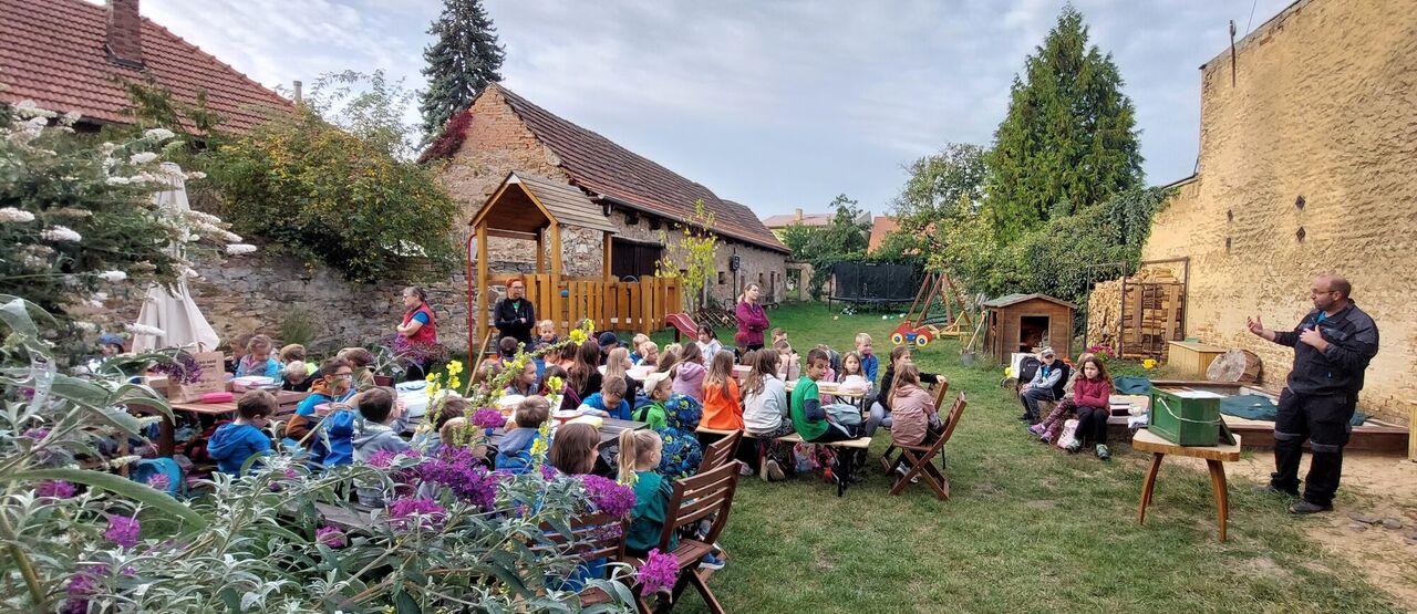 Vyhlašujeme 17. ročník programu MiNiGRANTY VEOLIA