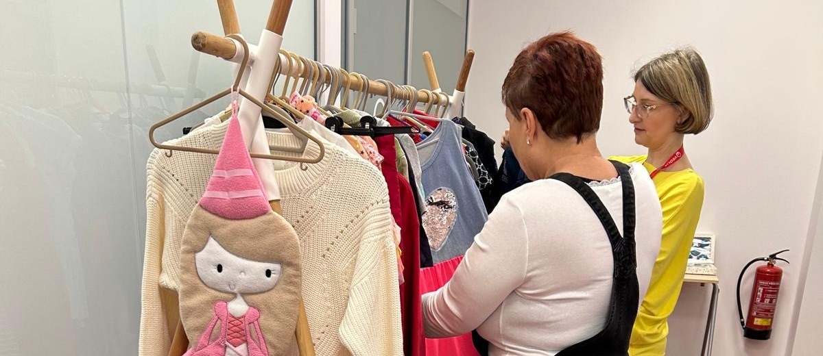 Osvěžení šatníku i domova udržitelně