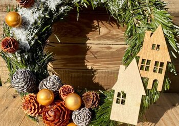 Psí salón, tvořivá jurta i chráněné dílny