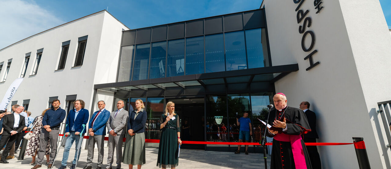 Nový hospic pro Hradecko je hotový, přispěla i skupina Veolia